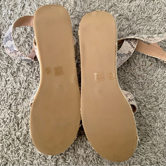 Chinese Laundry Zala espadrille/wedge platform sandals, snake print size 8.5/39 - Picture 8 of 9